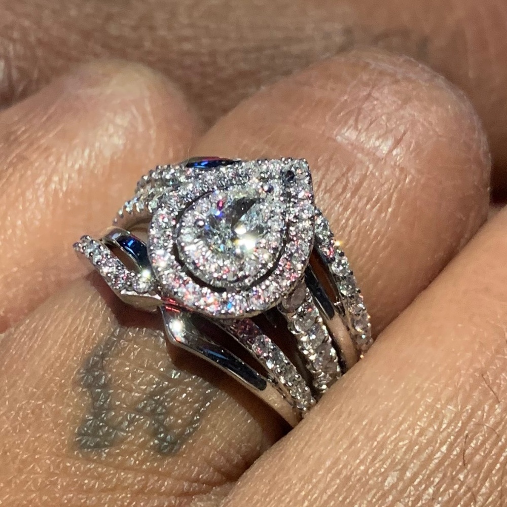 1 1/2 Carat Diamond Ring